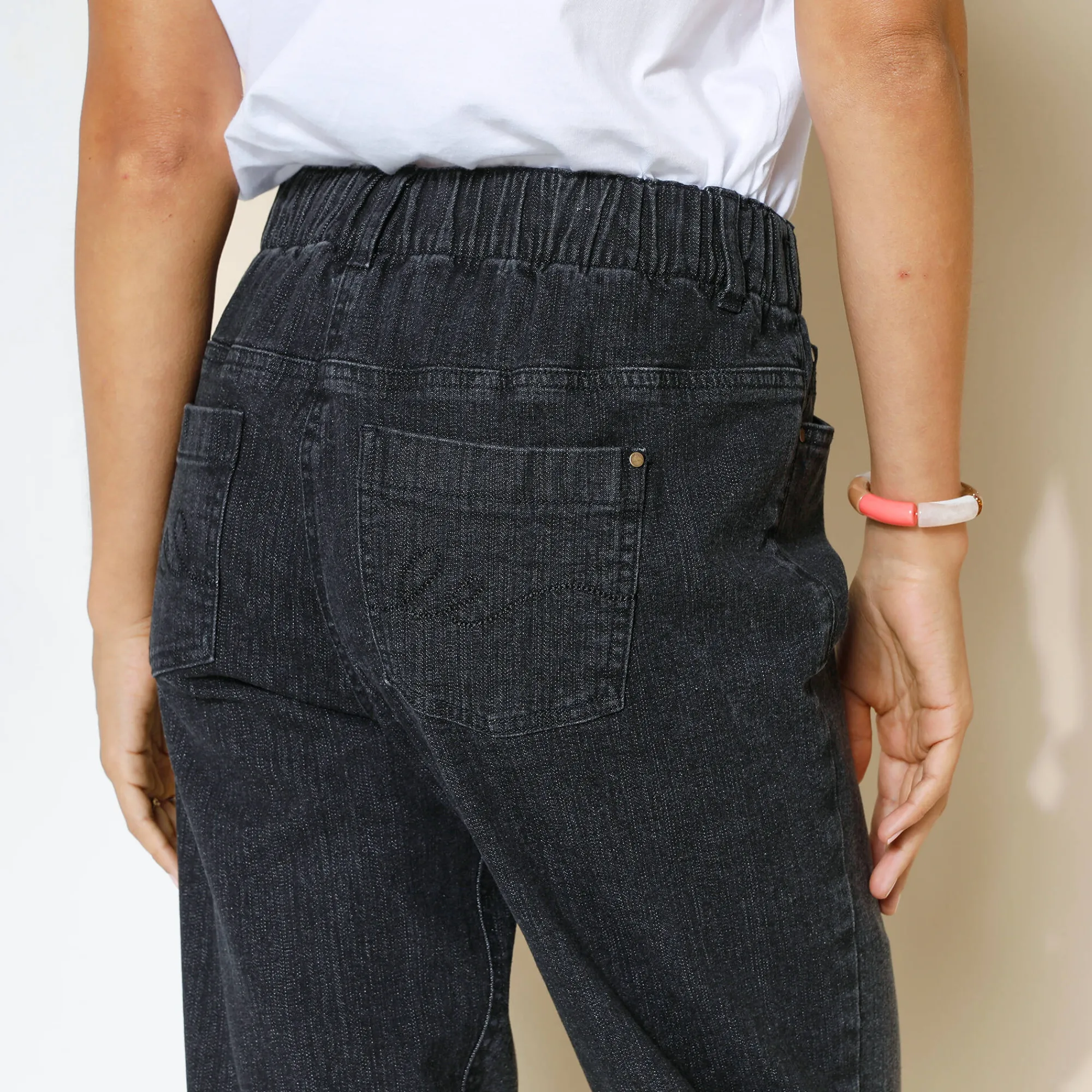 Jeans<Blancheporte Comfortabele stretchjeans in 'mom' model, elastische taille zwart