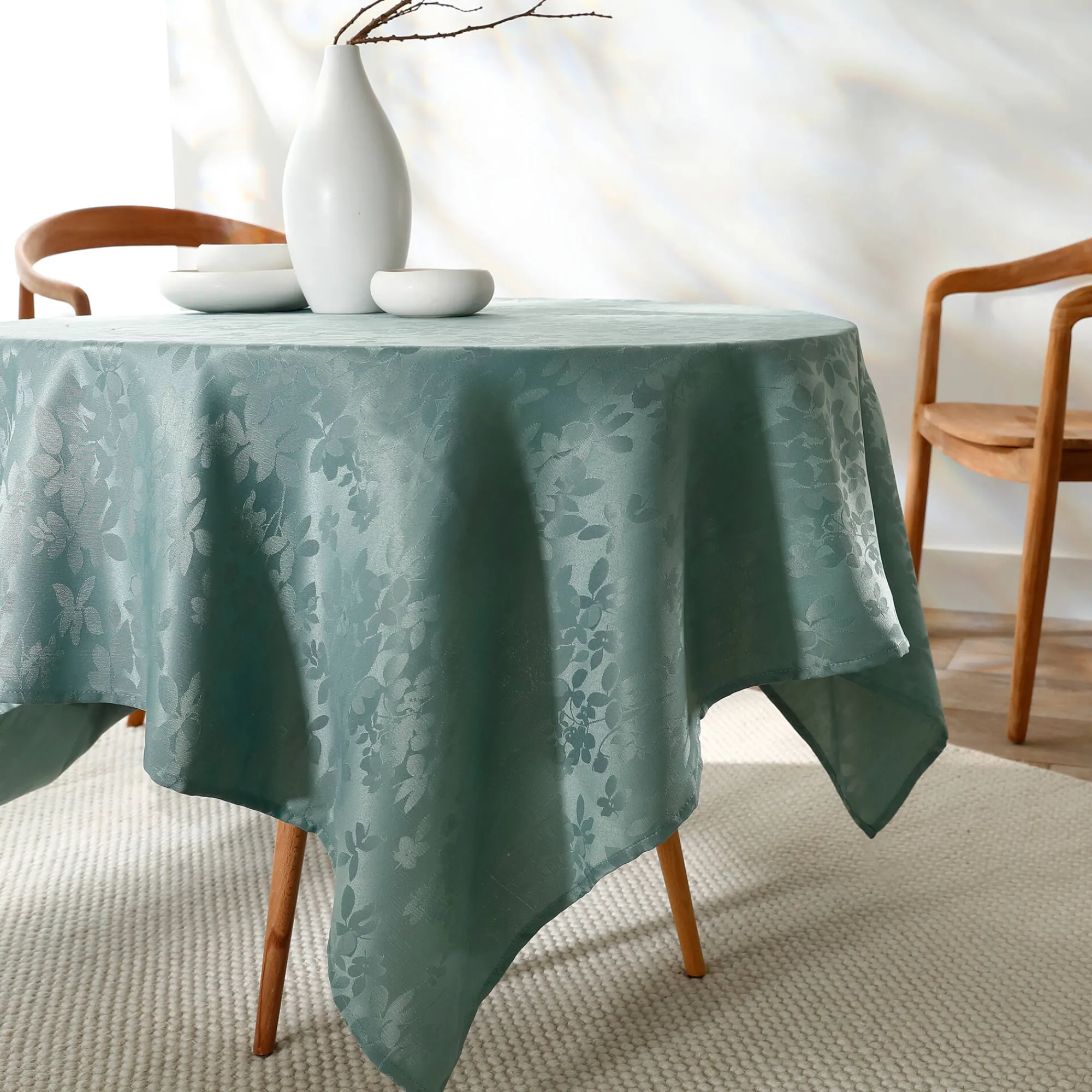 Feesttafel|Tafellaken En Tafelloper<Colombine Damast tafellaken met bladerenprint ® eucalyptus