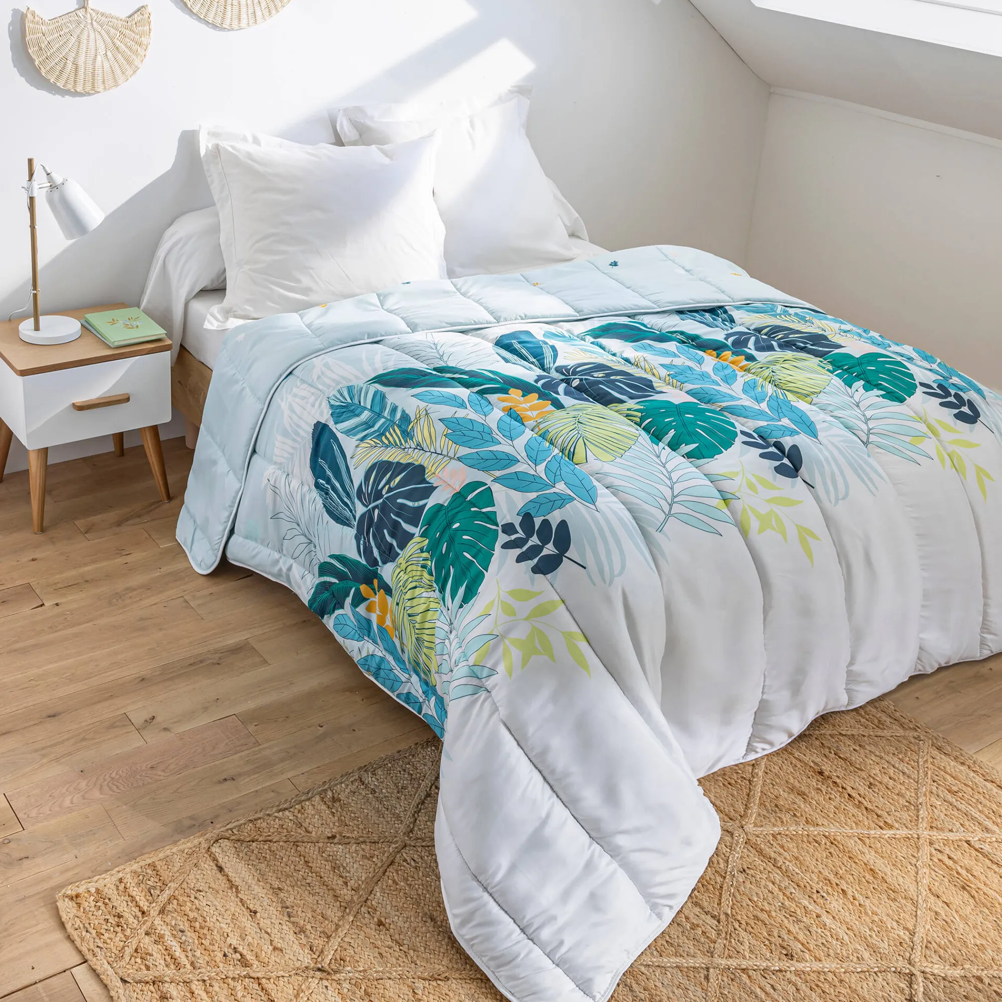 Dekbed<Blancheporte Dekbed in microvezel, plantenprint, 200 g/m2 watergroen