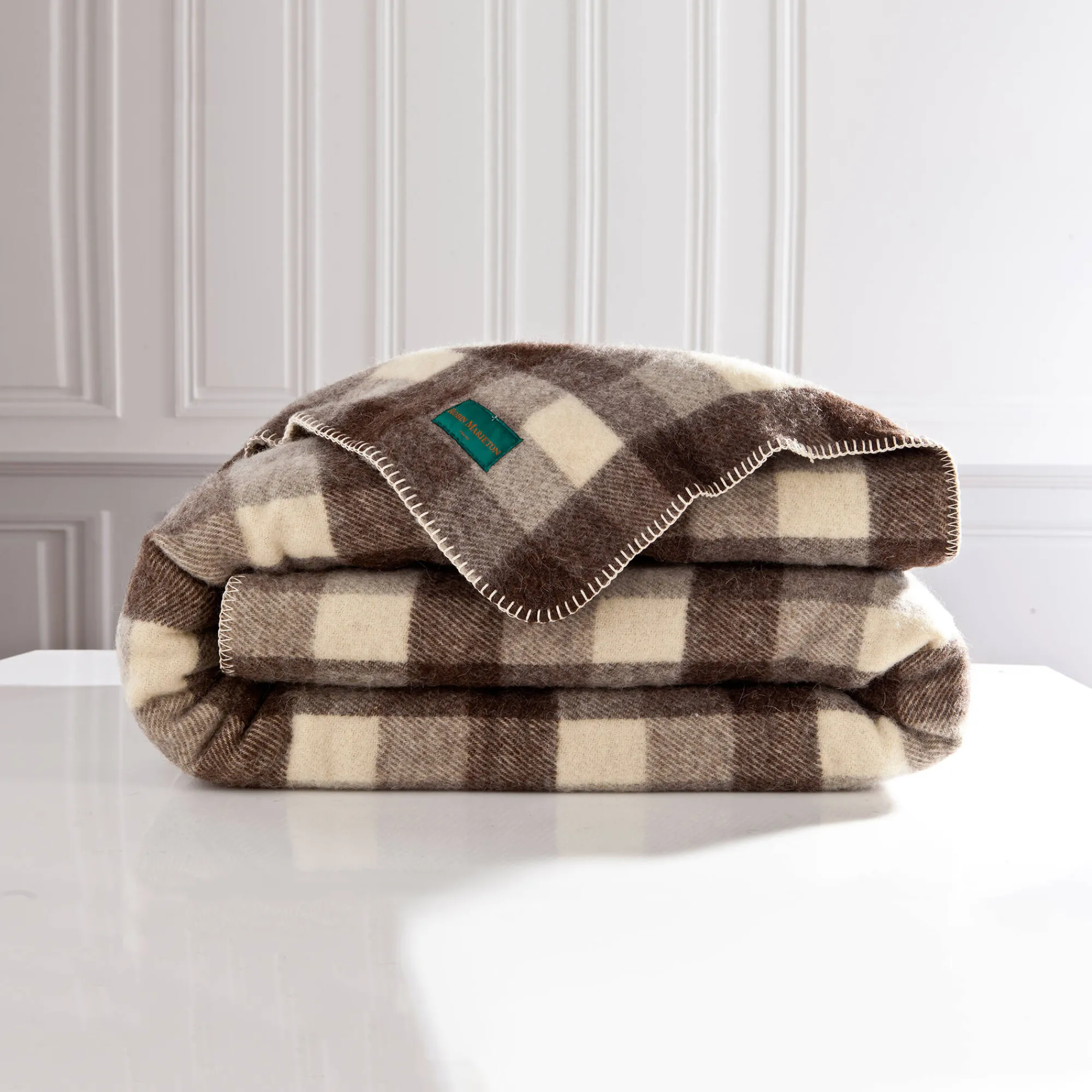 Deken<Ourson Deken in zuiver biowol, made in France bruin geruit