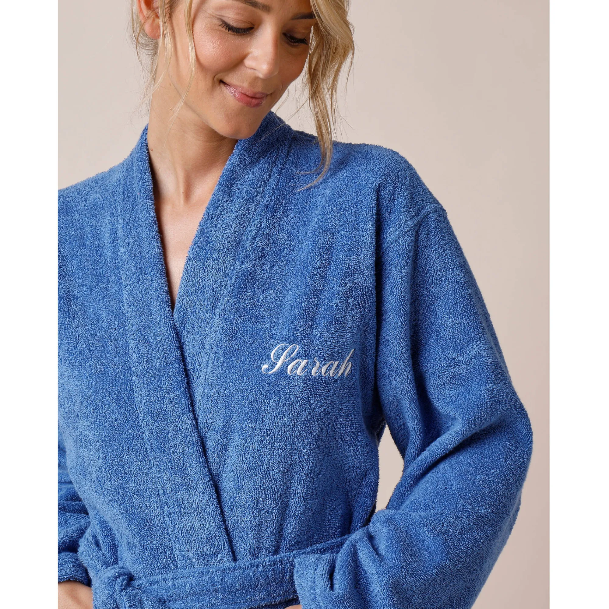 Badjas<Colombine Effen badjas in lusjesbadstof met kimonokraag, volwassenen, gepersonaliseerd felblauw