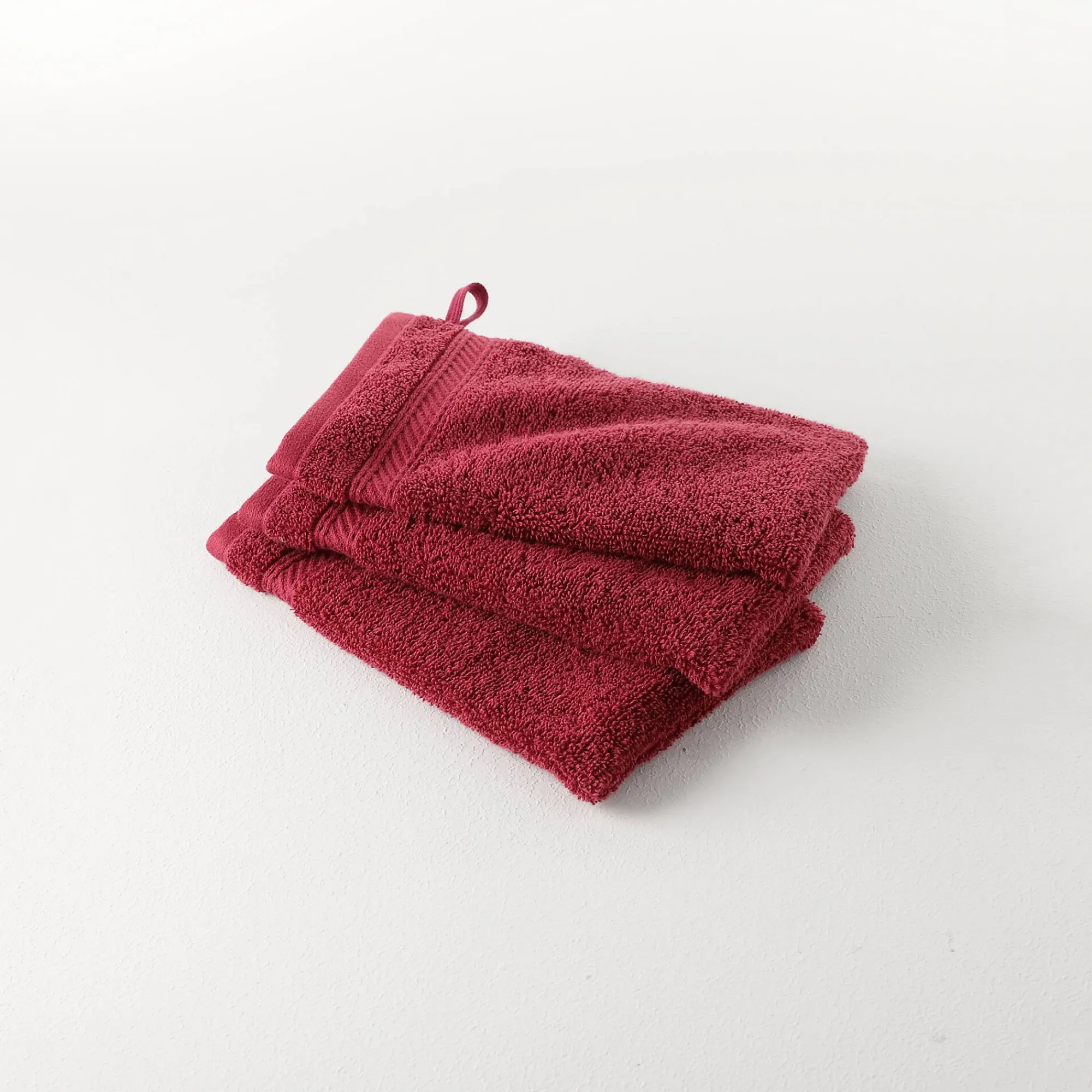 Badhanddoek<Colombine Effen badstof 540g/m2, luxe comfort wijnrood