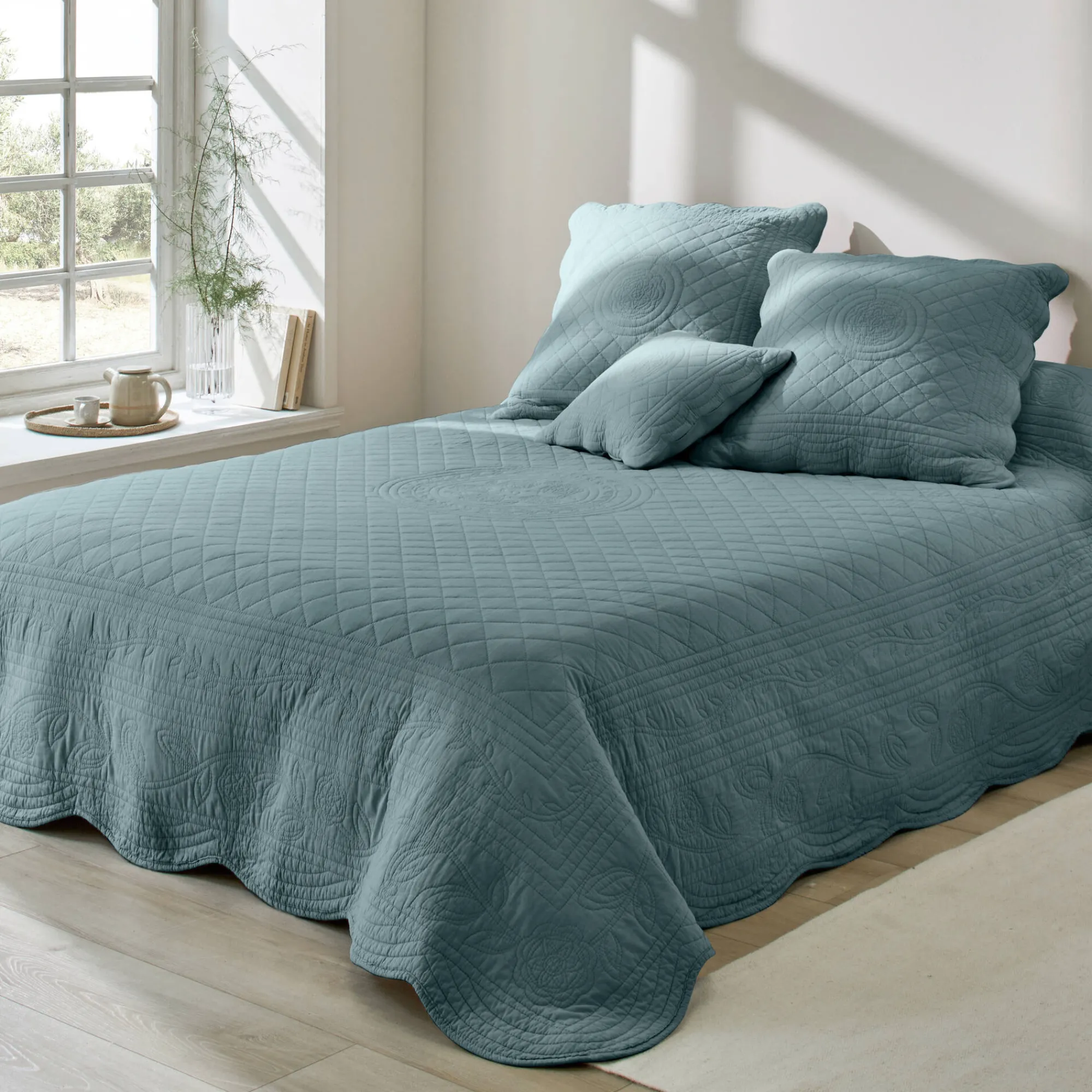 Deken En Bedsprei|Deken, Boutis En Bedsprei<Colombine Effen bedsprei in boutisstijl Cassandre grijsblauw