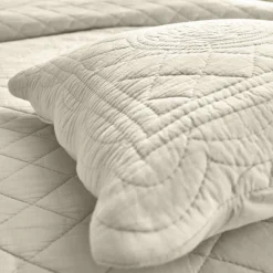 Deken En Bedsprei|Deken, Boutis En Bedsprei<Colombine Effen bedsprei in boutisstijl Cassandre ecru