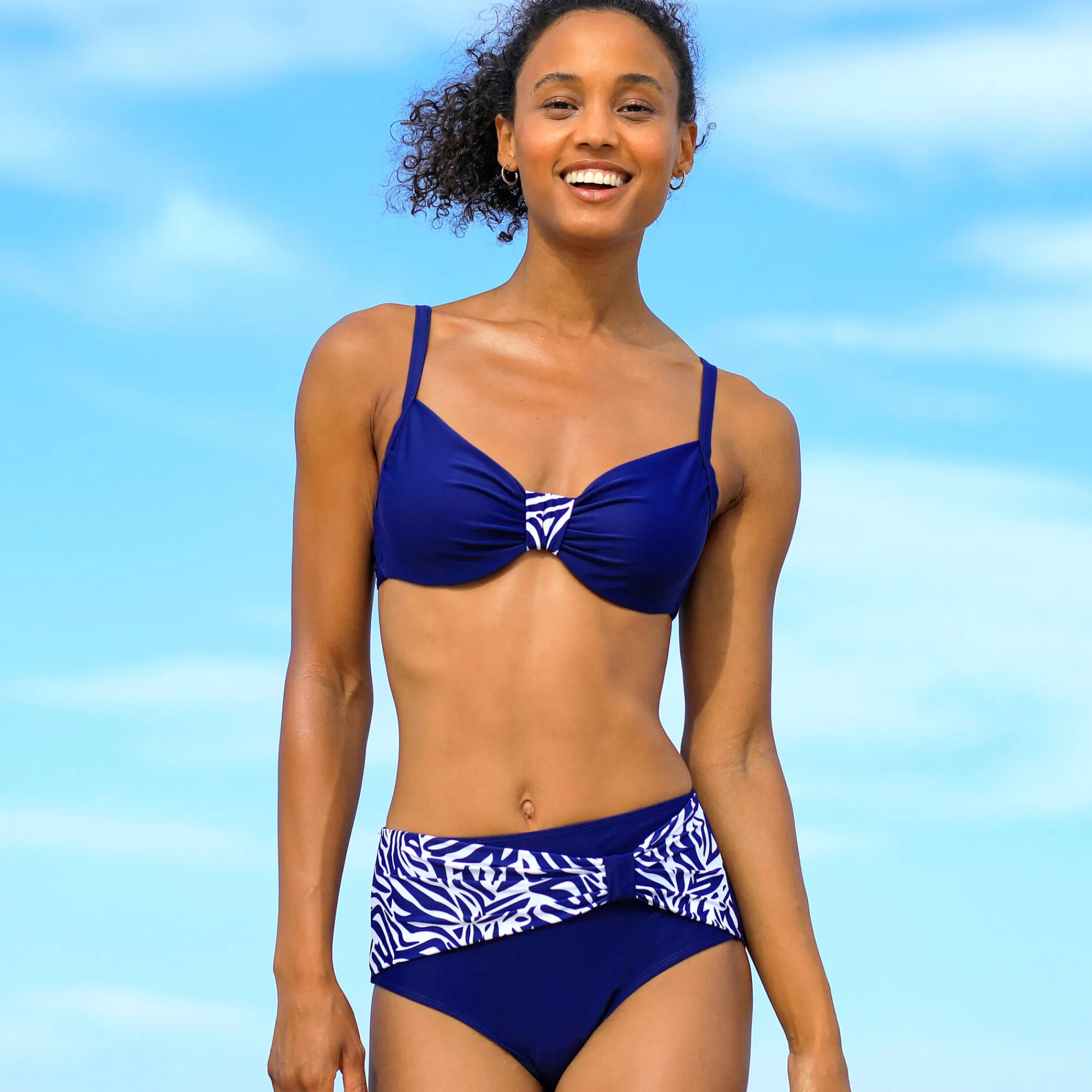 Badmode|Badmode<Blancheporte Effen bikinislip met hoge taille - gedrapeerd effect marine