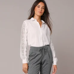 Feestoutfits Dames|Bloes En Tuniek<Blancheporte Effen bloes met knopen en kant gebroken wit