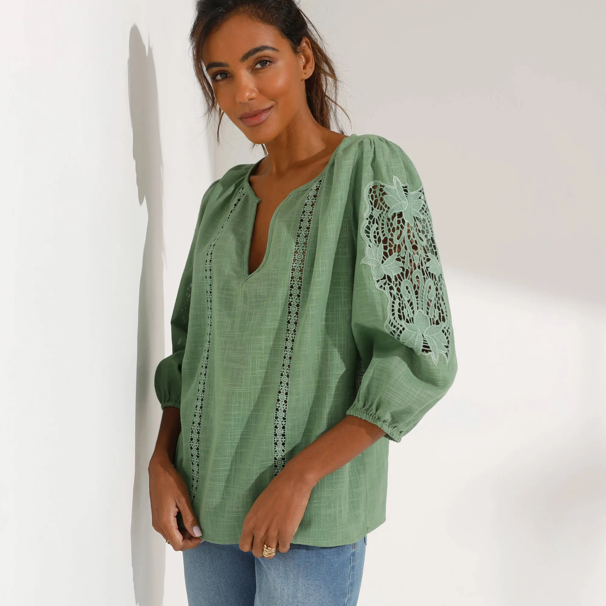 Bloes En Tuniek<Blancheporte Effen bloes met macramé, geborduurde mouwen kaki