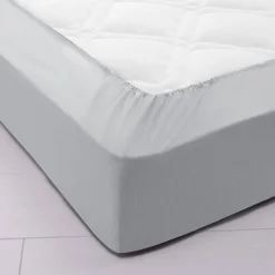 Hoeslaken<Colombine Effen hoeslaken in polyester-katoen, hoekdiepte 32 cm parelgrijs