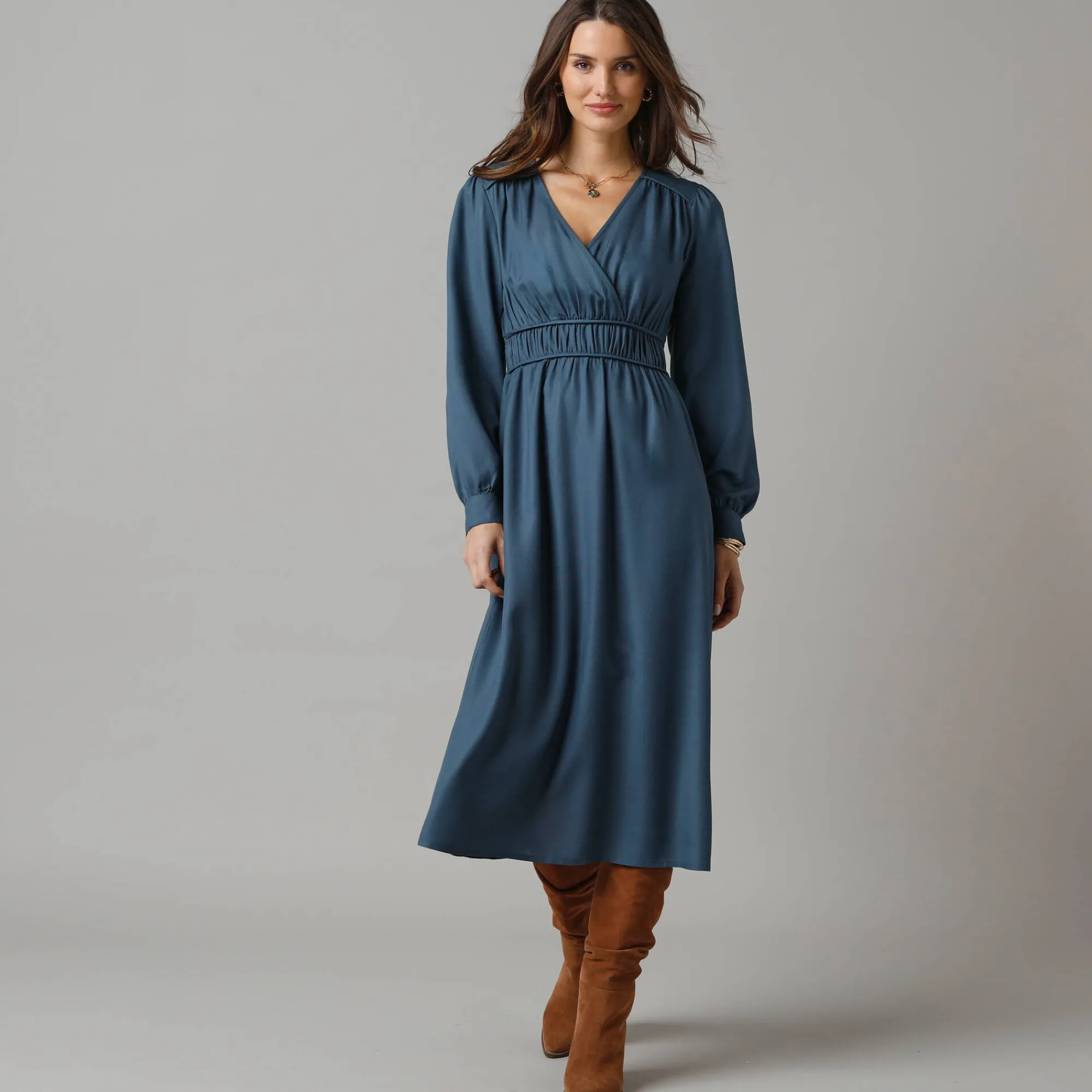 Jurk<Lora Zellini Effen jurk met lange mouwen, strookdetails blauwgrijs