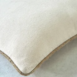 Kussen<Blancheporte Effen kussen met juten biesje naturel