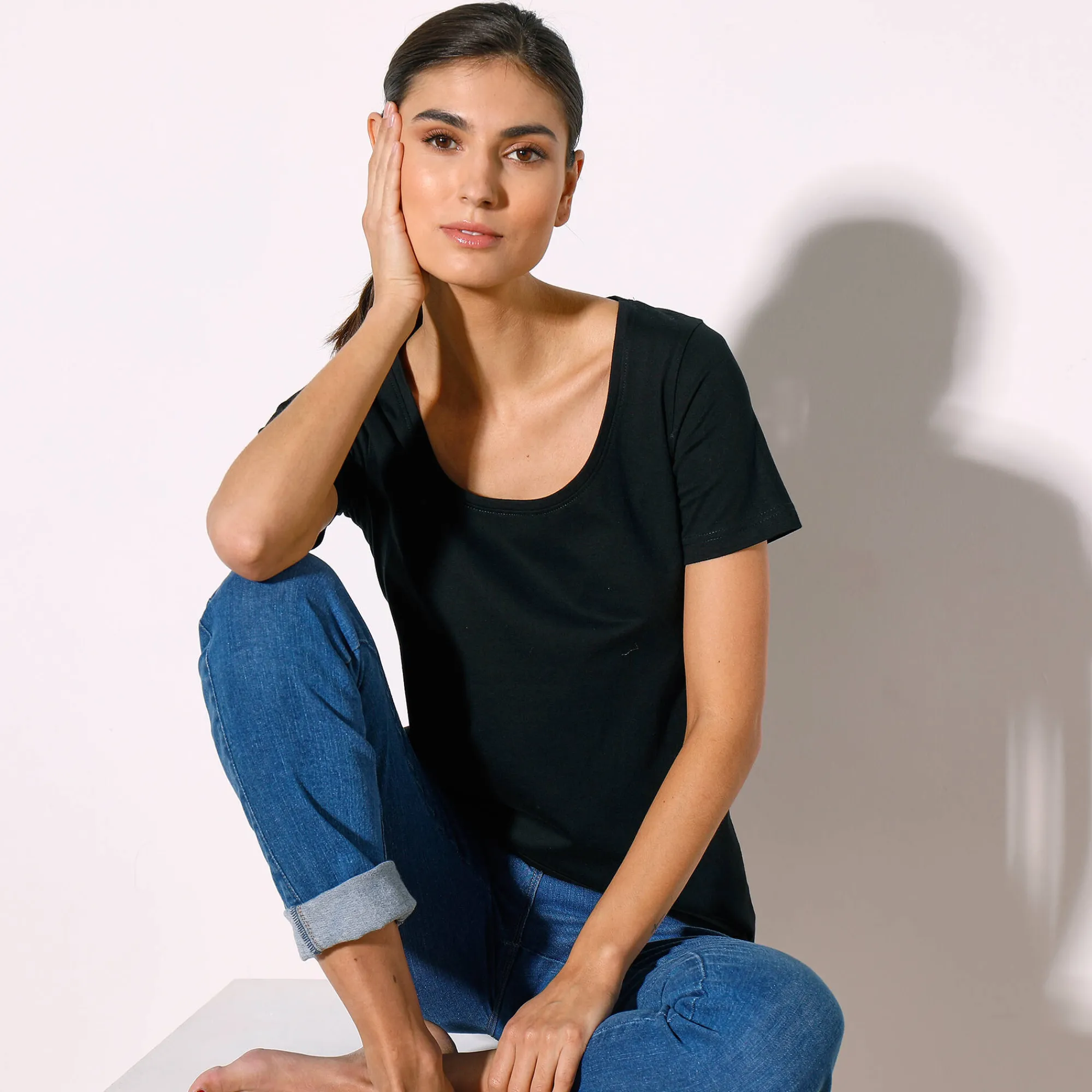 T-Shirt En Topje<Blancheporte Effen T-shirt in biokatoen met ronde hals, eco-verantwoord zwart