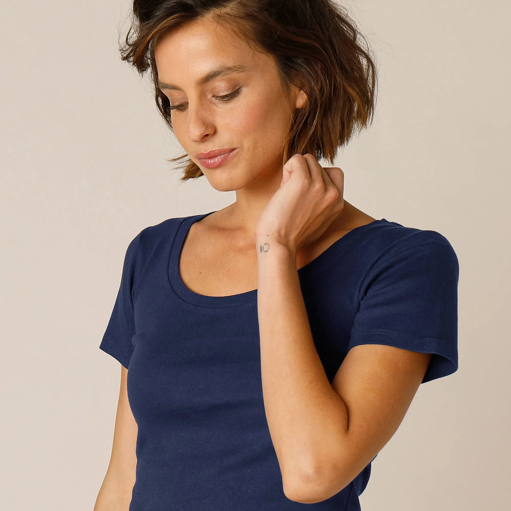 T-Shirt En Topje<Blancheporte Effen T-shirt met korte mouwen en ronde hals in biokatoen(**) marine