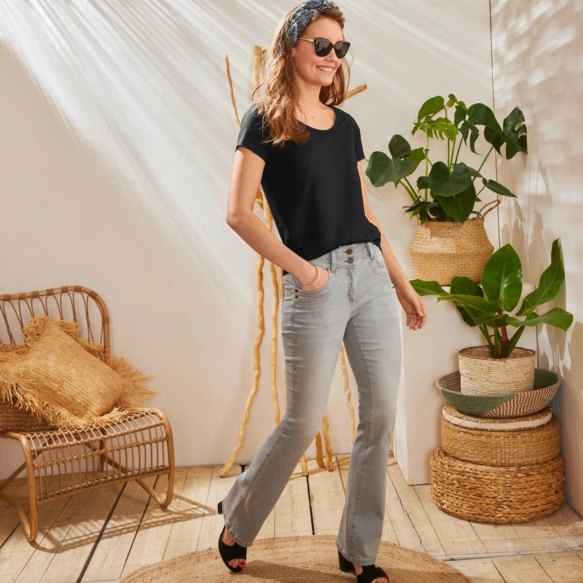 T-Shirt En Topje<Blancheporte Effen T-shirt met ronde hals en korte mouwen, katoen zwart
