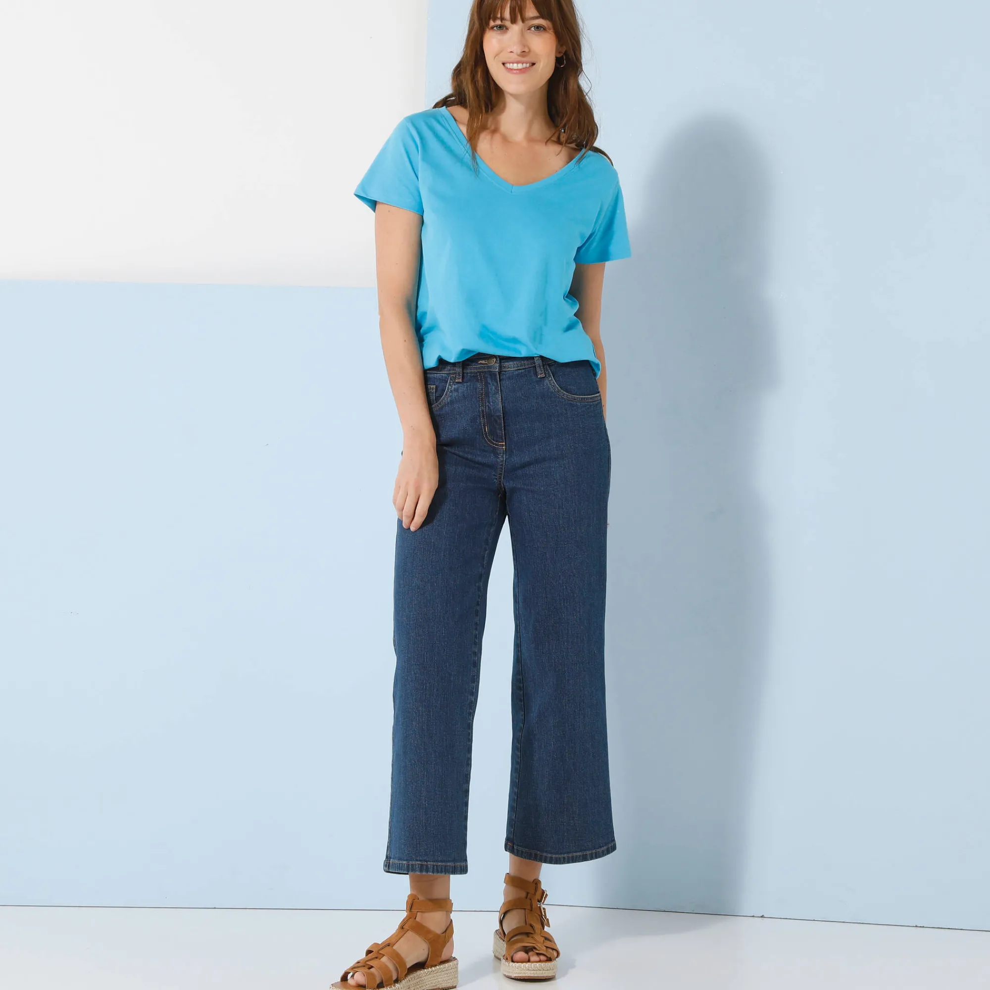 T-Shirt En Topje<Blancheporte Effen T-shirt met V-hals en korte mouwen, katoen turkooisblauw