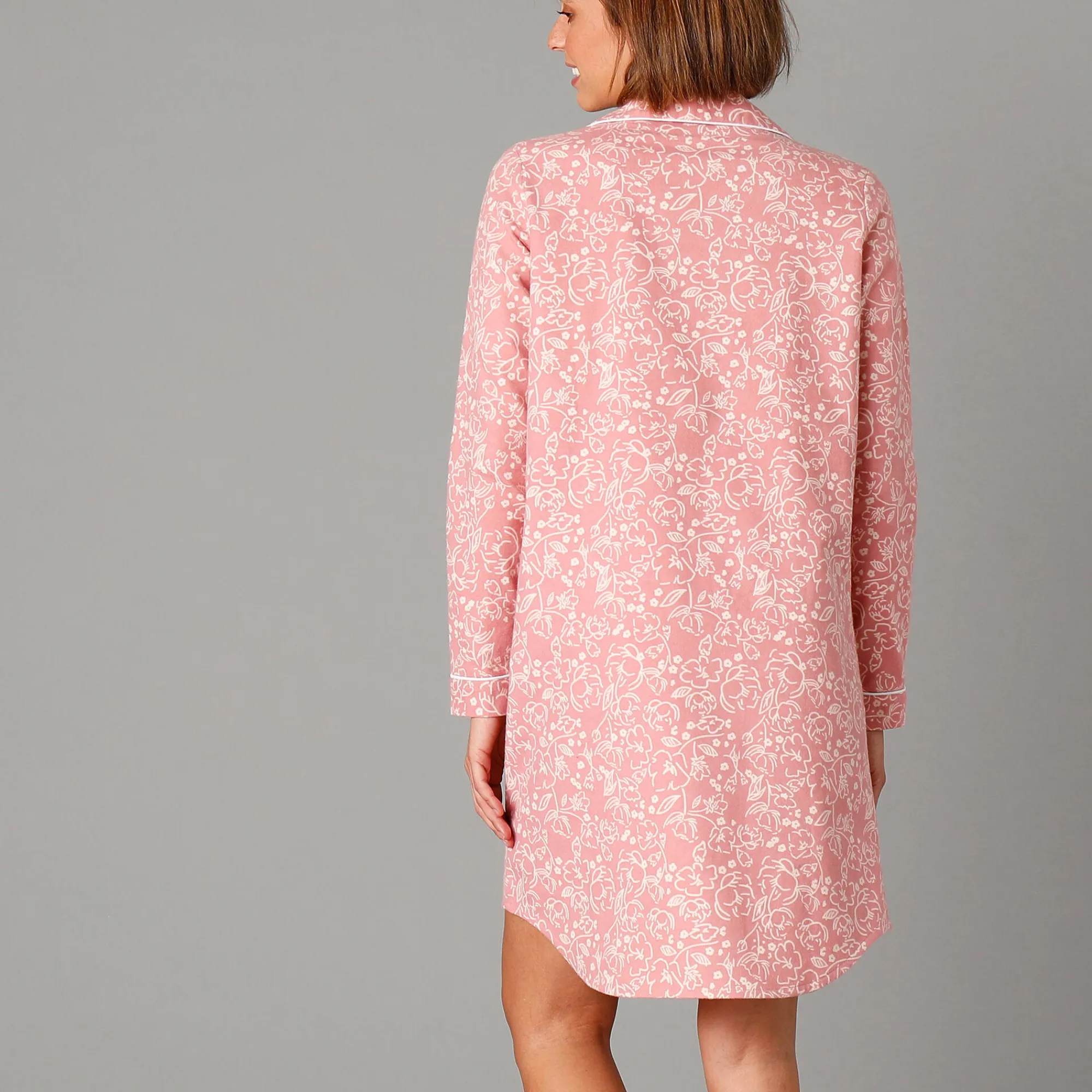 Nachthemd<Blancheporte Flanellen nachthemd in liketmodel met bloemenprint grijsroze