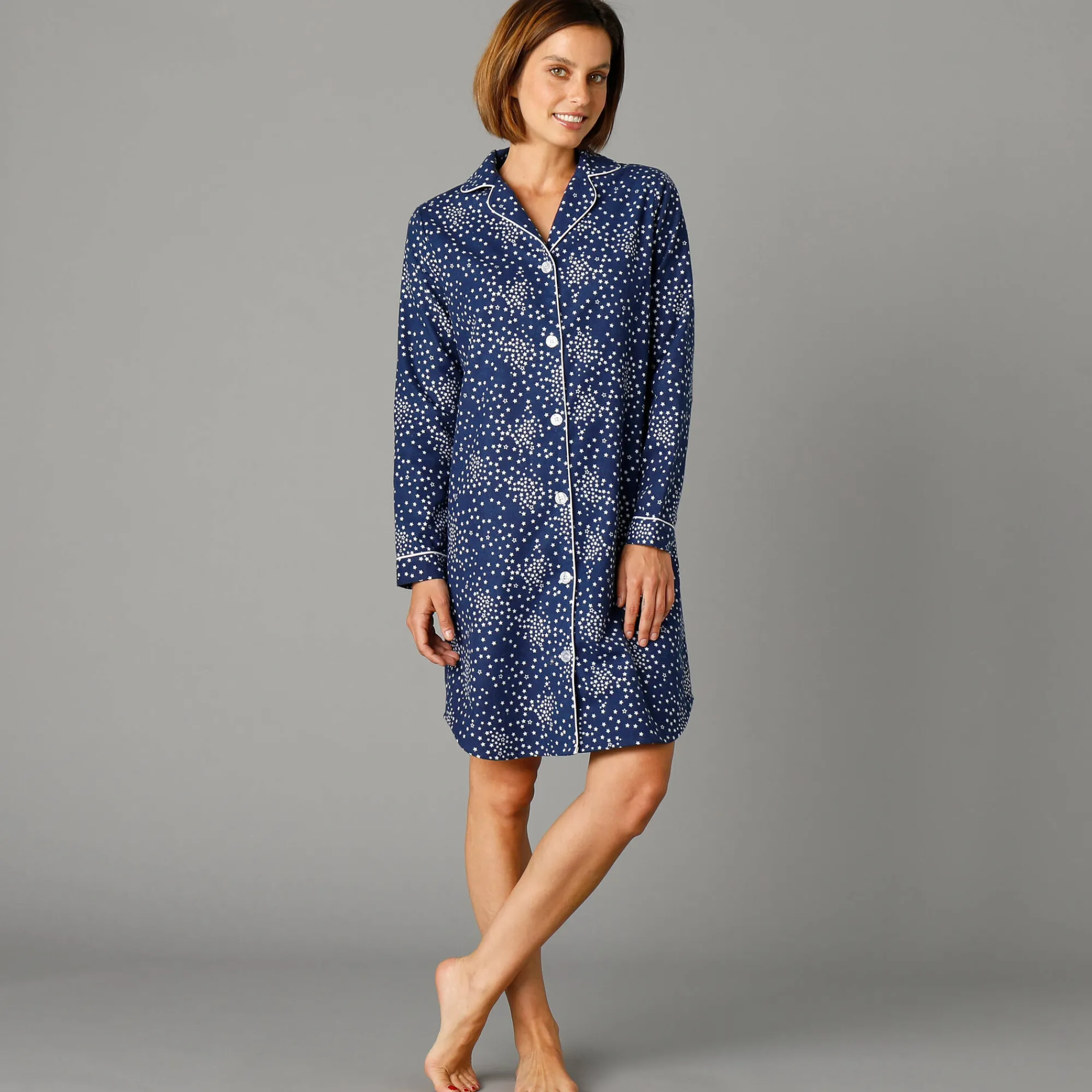 Nachthemd<Blancheporte Flanellen nachthemd in liketmodel met sterrenprint marine