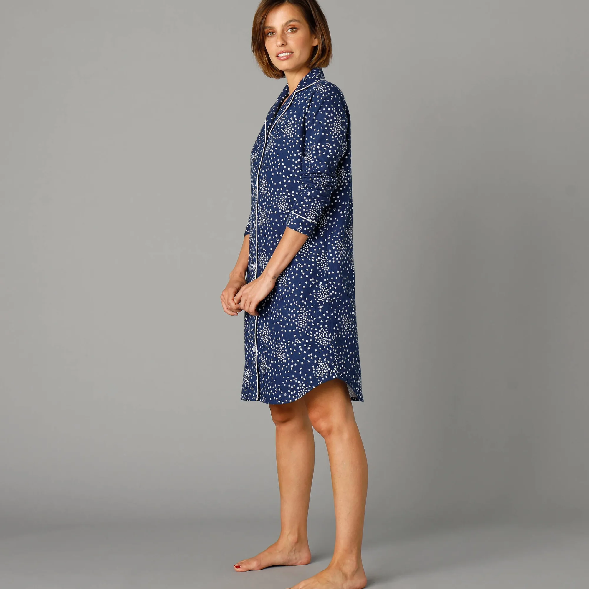 Nachthemd<Blancheporte Flanellen nachthemd in liketmodel met sterrenprint marine