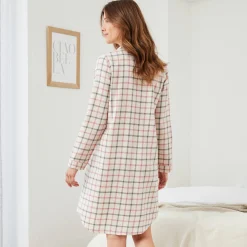 Nachthemd<Blancheporte Flanellen nachthemd in liketmodel met ingeweven ruiten ecru / roze