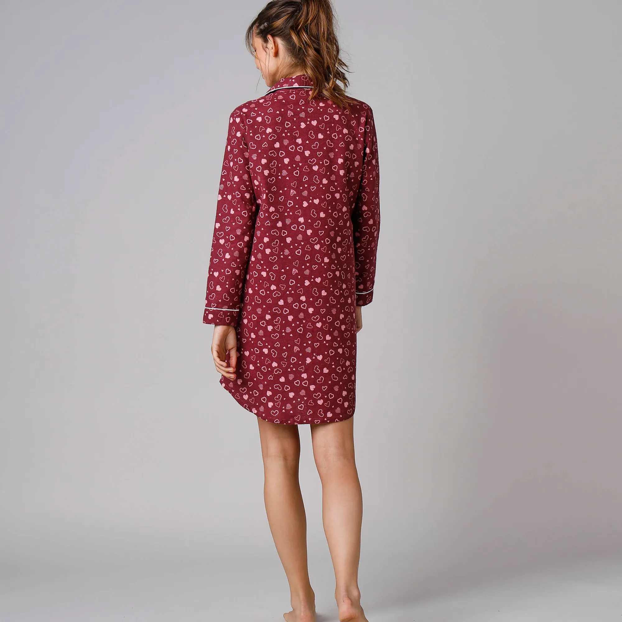 Nachthemd<Blancheporte Flanellen nachthemd in liketmodel met hartjesprint kersenrood
