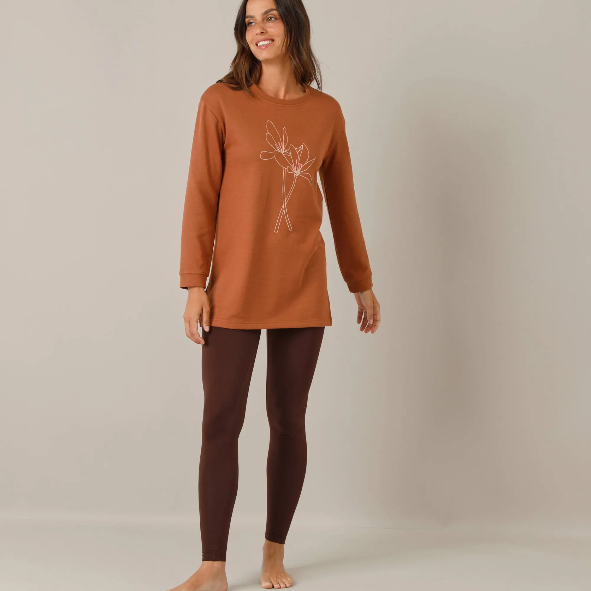 Pyjama<Blancheporte Fleece pyjamabroek met bloemenprint hazelnootbruin / chocolade