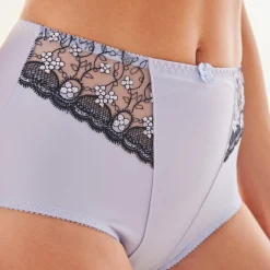 Slip En Shorty<Confidence Lingerie Gaineslip in microvezel en geborduurde tule Caminata korenbloem