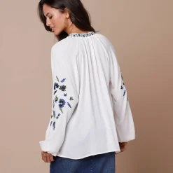 Bloes En Tuniek<Lora Zellini Geborduurde bloes, ronde hals ecru / blauw