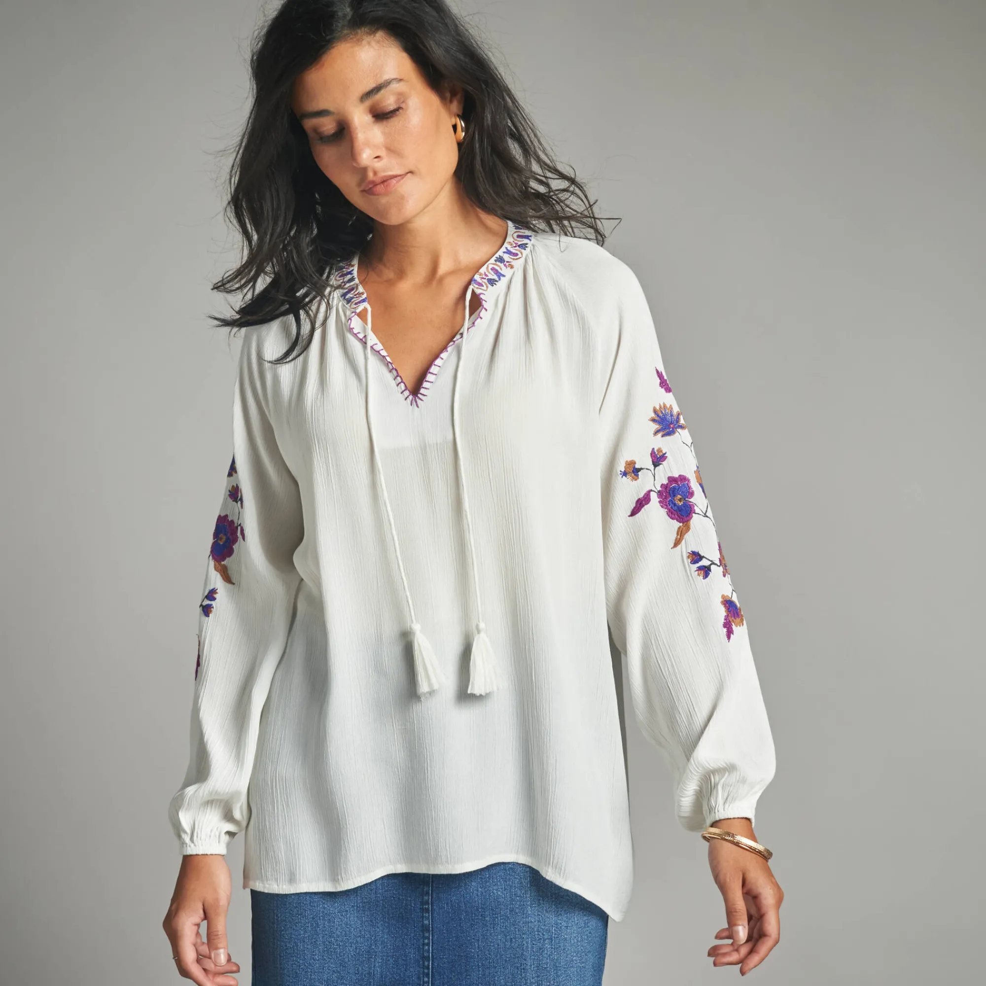 Bloes En Tuniek<Lora Zellini Geborduurde bloes, ronde hals ecru / paars