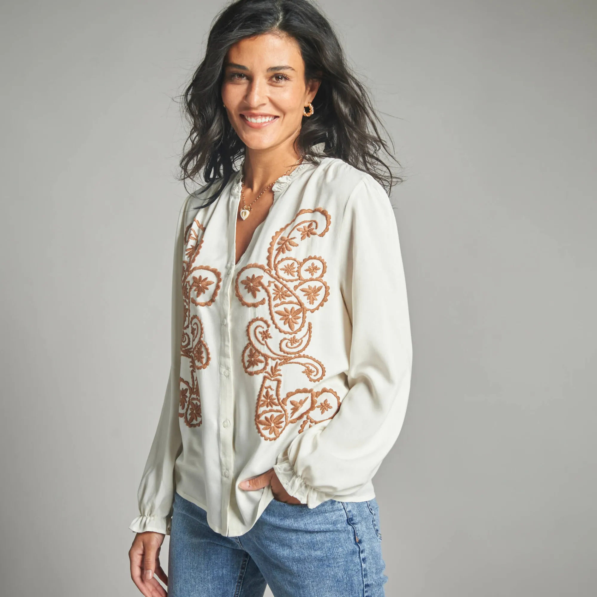 Bloes En Tuniek<Lora Zellini Geborduurde bloes, viscose ecru / karamel