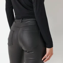 Feestoutfits Dames|Broek<Blancheporte Gecoate rechte broek zwart