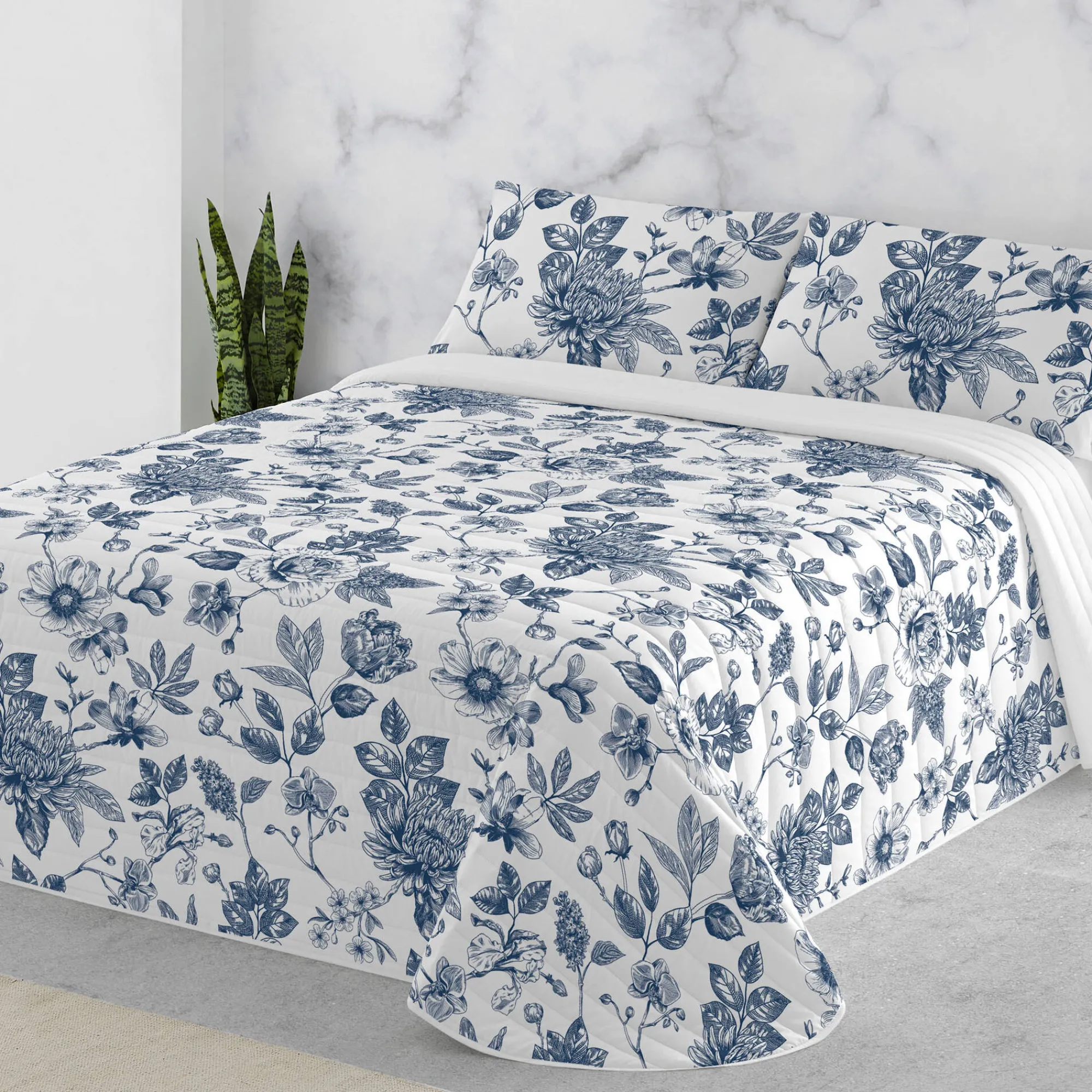 Deken En Bedsprei|Deken, Boutis En Bedsprei<Blancheporte Gematelasseerde besprei met print Mona wit / blauw