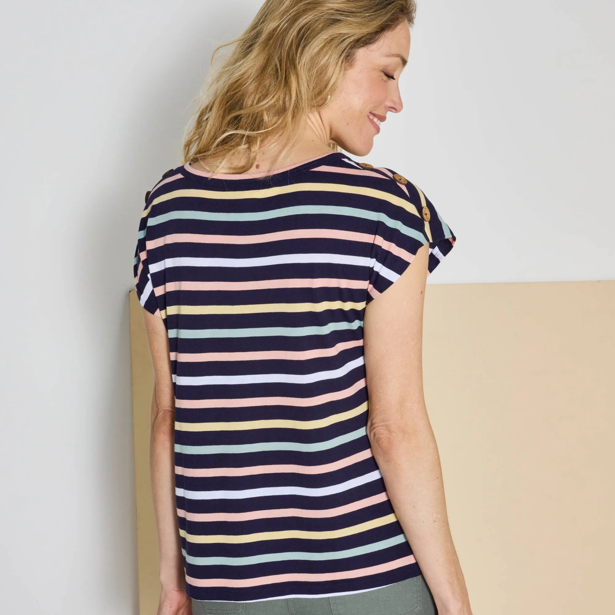 T-Shirt En Topje<Blancheporte Gestreept T-shirt met knoopdetail in jerseytricot marine / veelkleurig