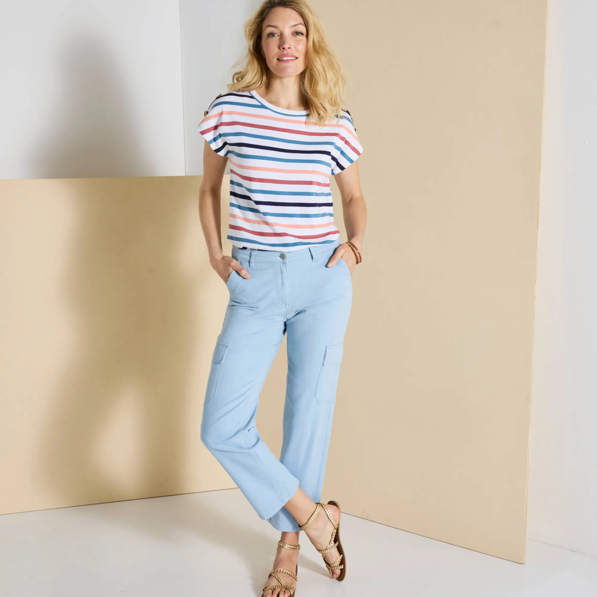 T-Shirt En Topje<Blancheporte Gestreept T-shirt met knoopdetail in jerseytricot wit / veelkleurig