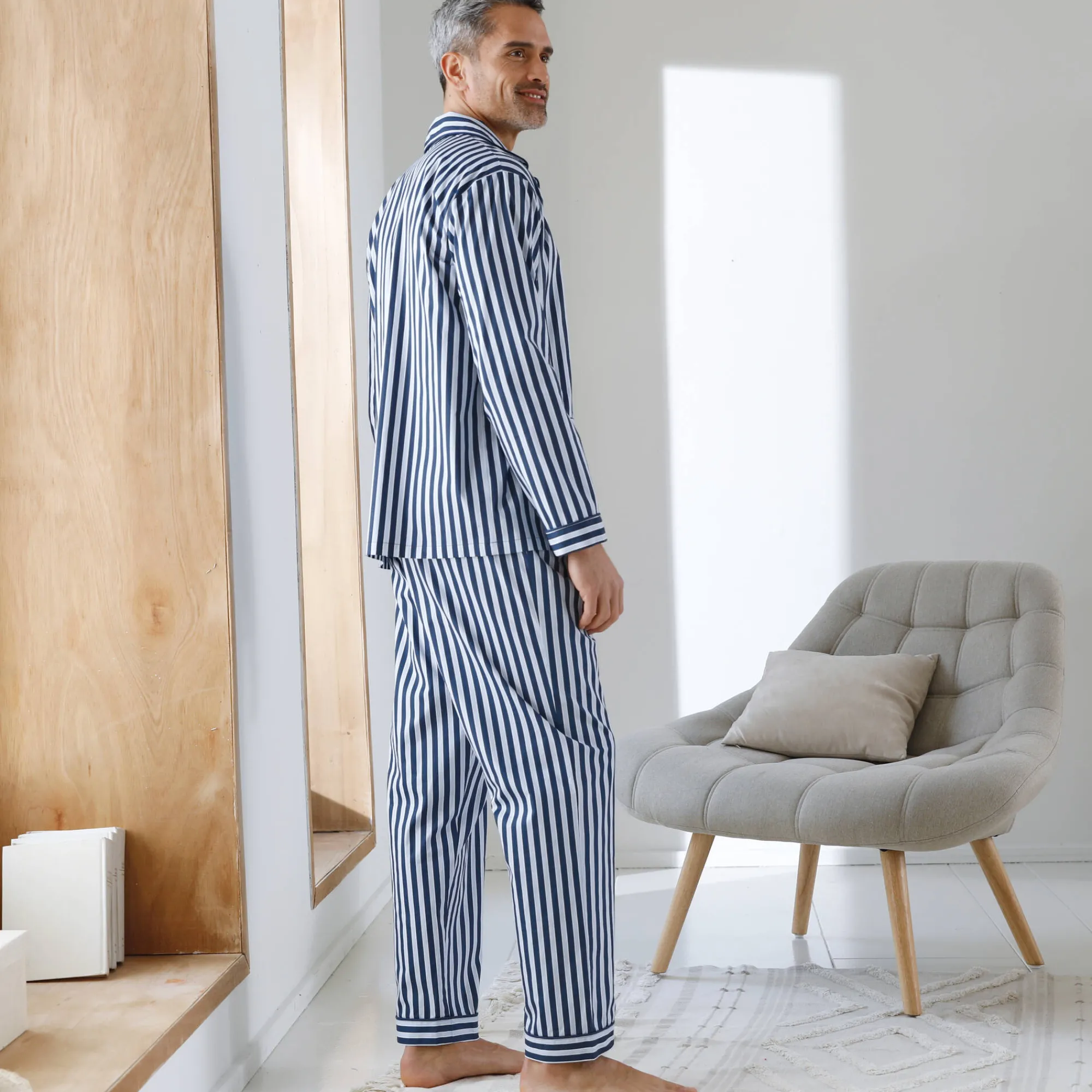 Pyjama En Kamerjas<Blancheporte Gestreepte pyjama - katoenpopeline marine / ecru