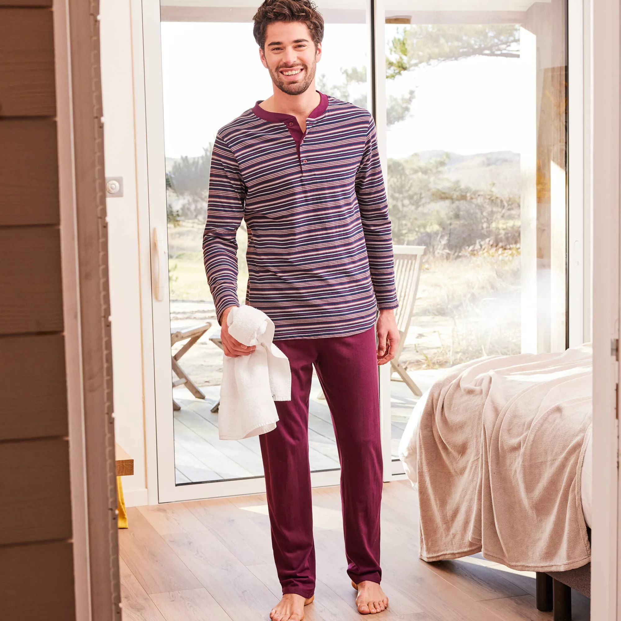 Pyjama En Kamerjas<Blancheporte Gestreepte pyjama met Tunesische hals bordeaux