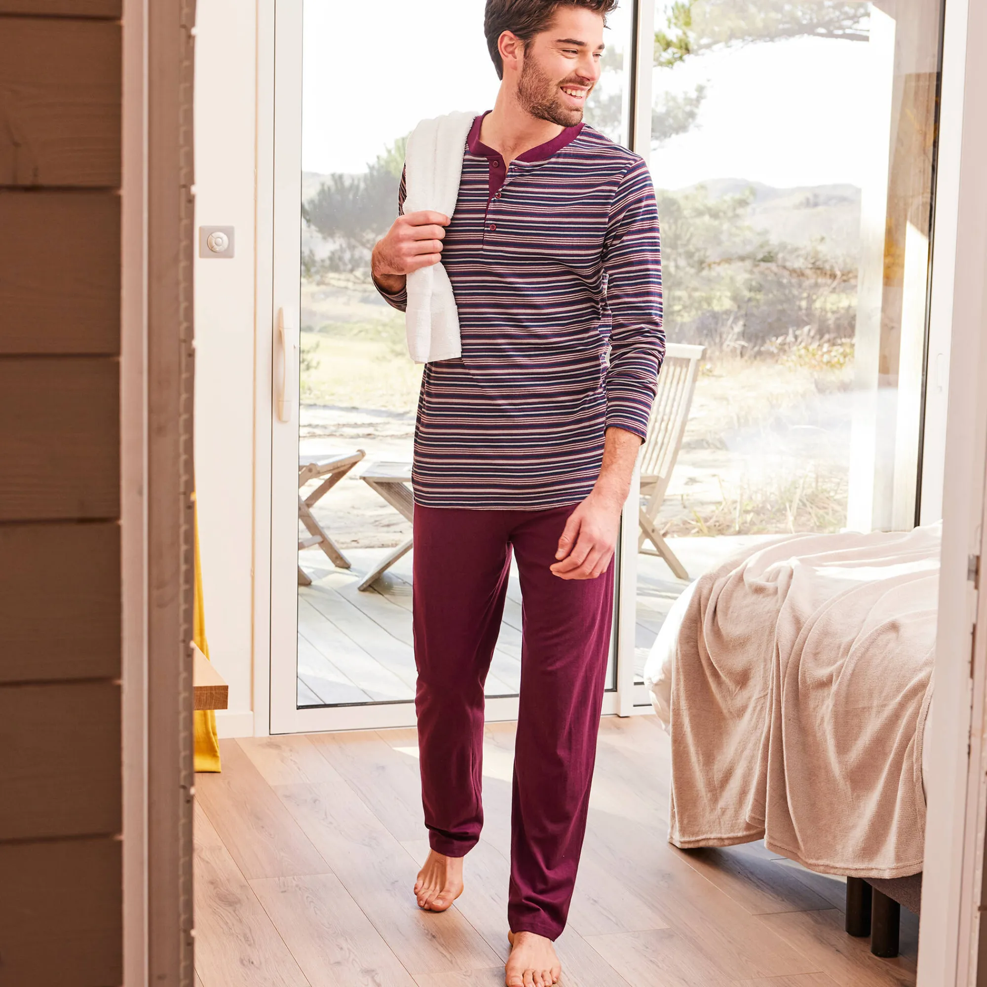Pyjama En Kamerjas<Blancheporte Gestreepte pyjama met Tunesische hals bordeaux
