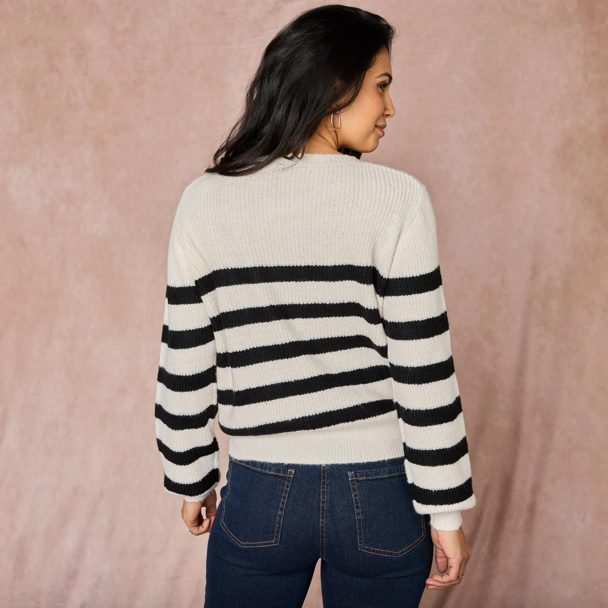 Trui En Vest<Blancheporte Gestreepte trui met goudkleurige knopen, patenttricot ecru / zwart