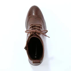 Bottines En Boots|Schoenen<Blancheporte Gevoerde bottines met hoge schacht en vetersluiting, leer met gaatjesmotief chocolade