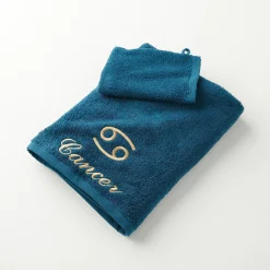 Badhanddoek<Blancheporte Handdoeken met "Cancer" borduursel - 420 g/m2 pauwblauw