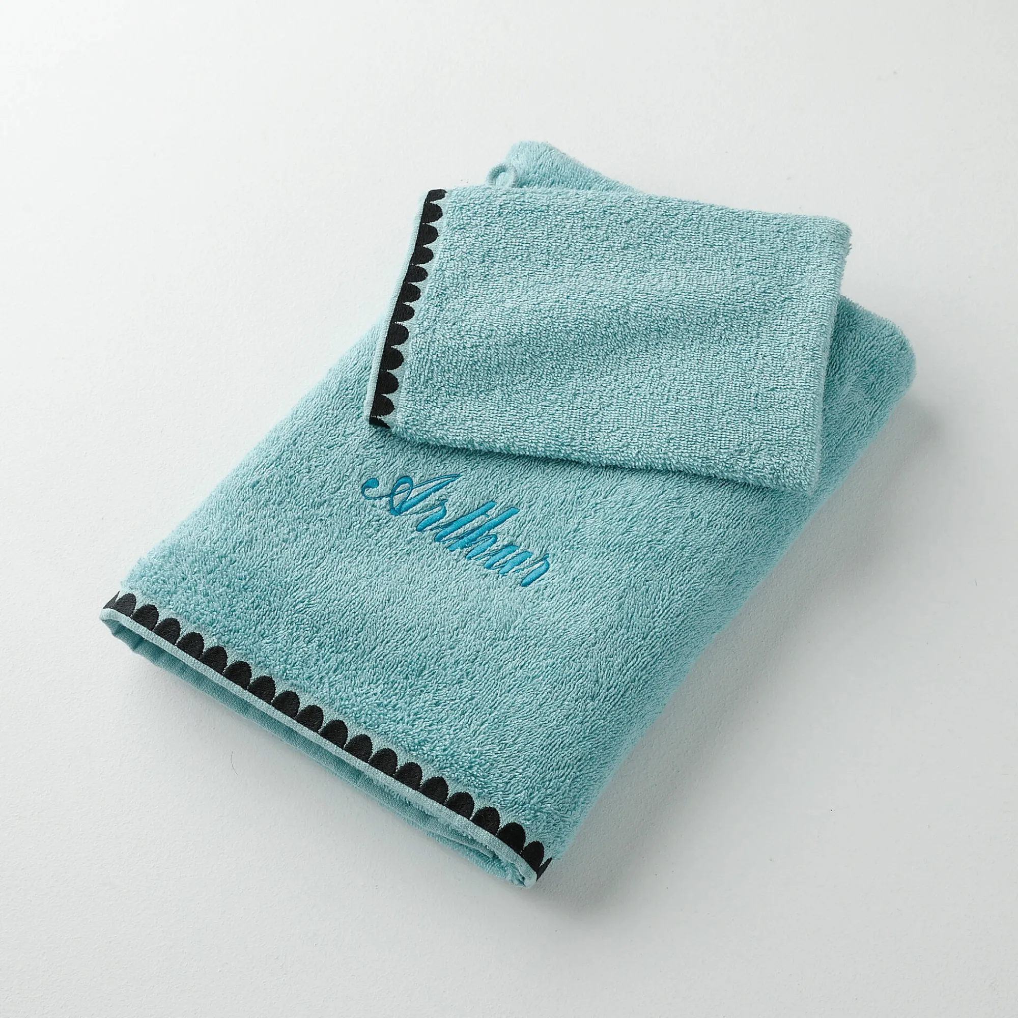 Badhanddoek<Blancheporte Handdoeken met fantasieborduursel, personaliseerbaar - 420 g/m2 laguneblauw