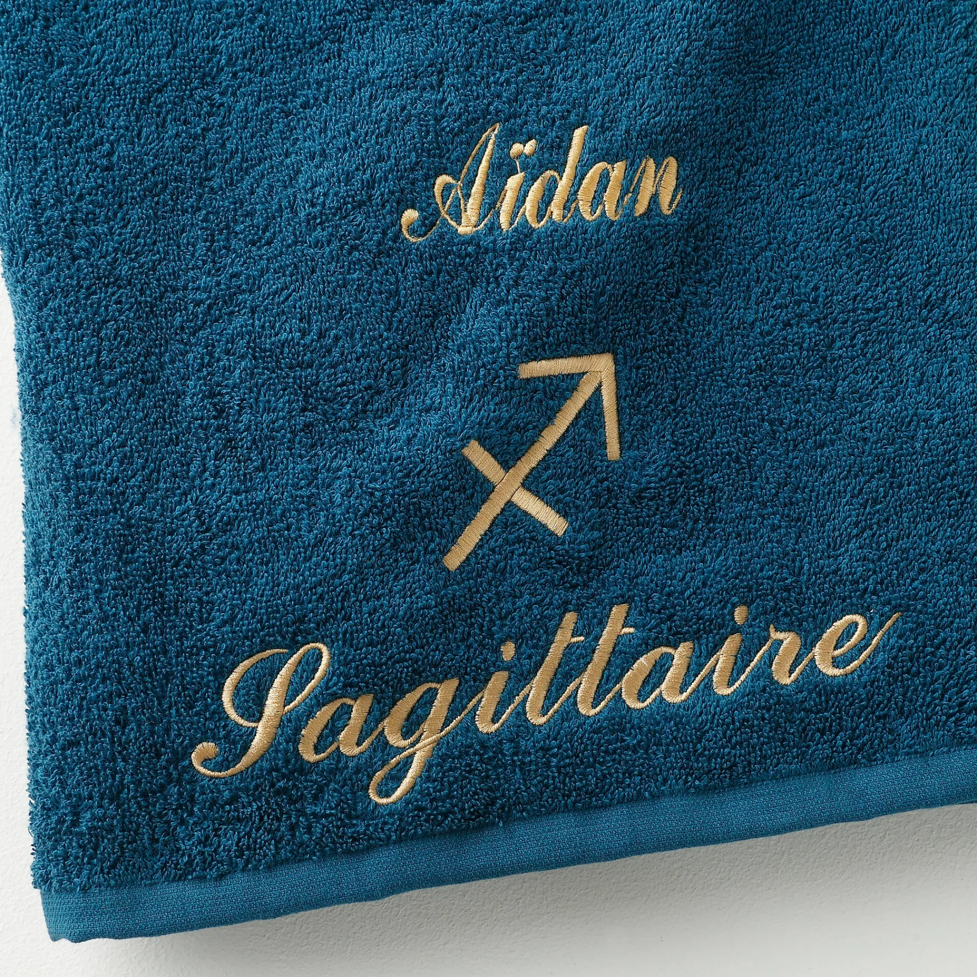 Badhanddoek<Blancheporte Handdoeken met "Sagittaire" borduursel, personaliseerbaar - 420 g/m2 pauwblauw