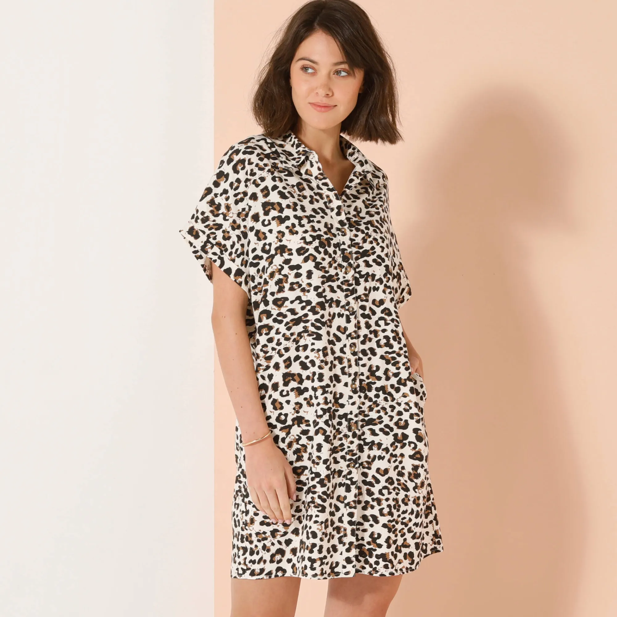 Jurk<Blancheporte Hemdjurk met korte mouwen, luipaardprint ecru / taupe
