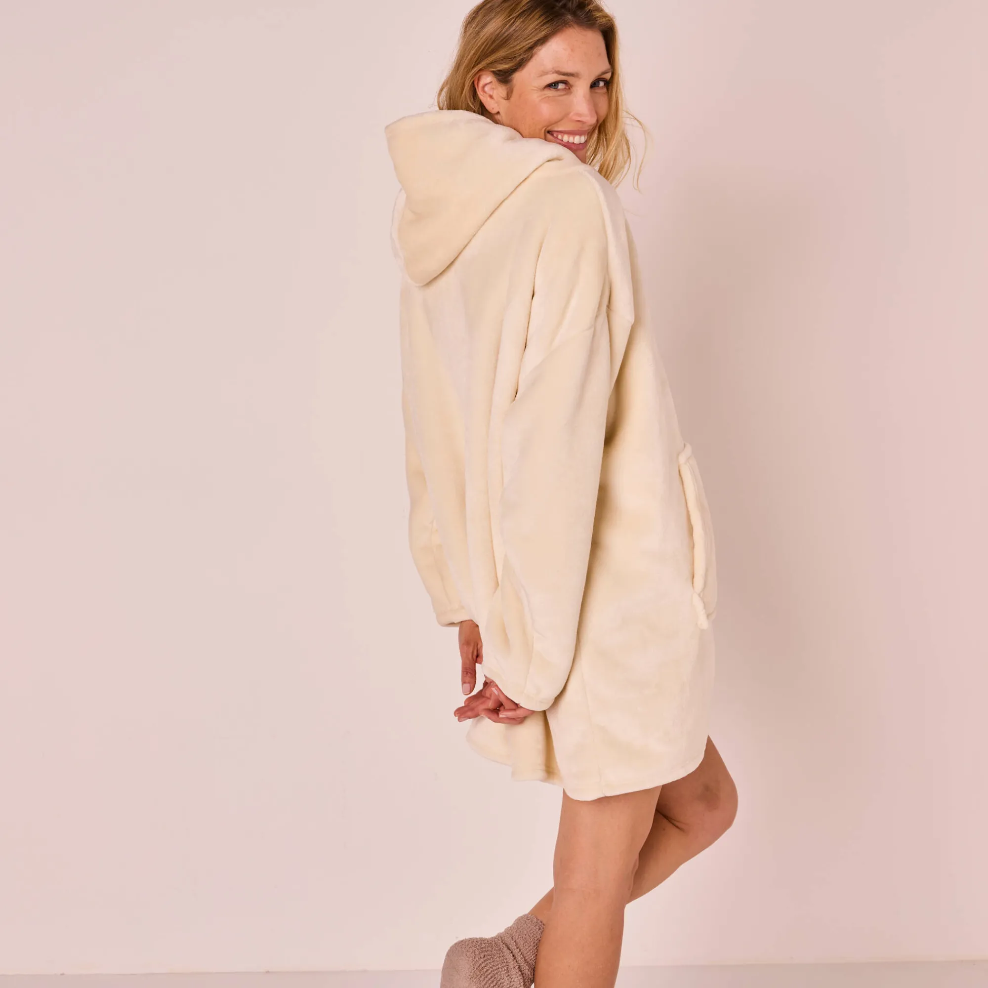 Plaid<Blancheporte Hoodie-plaid in fleece met kap en sherpavoering ecru