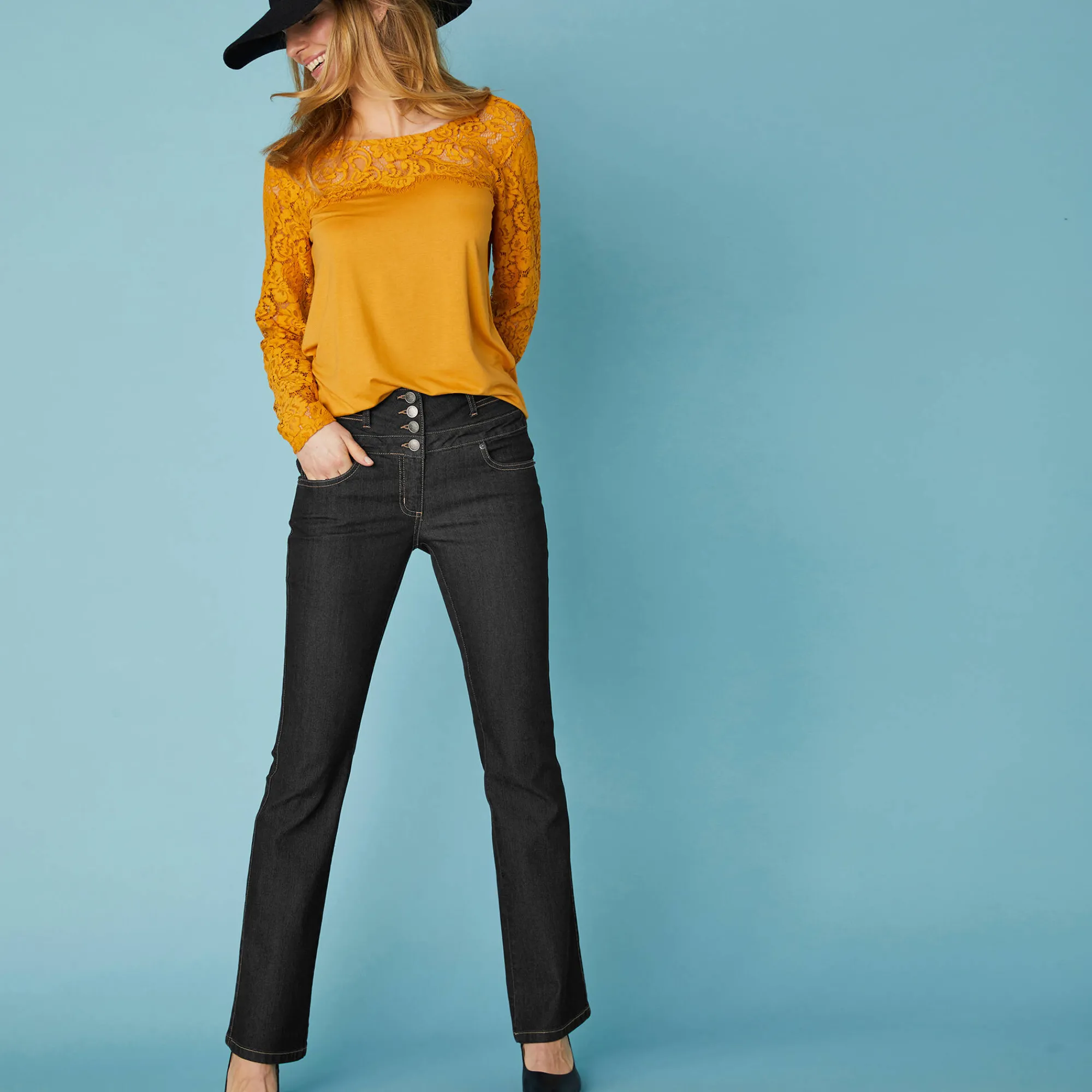 Jeans|Broek<Blancheporte Jeans in bootcutmodel met hoge taille - binnenpijplengte 75 cm black