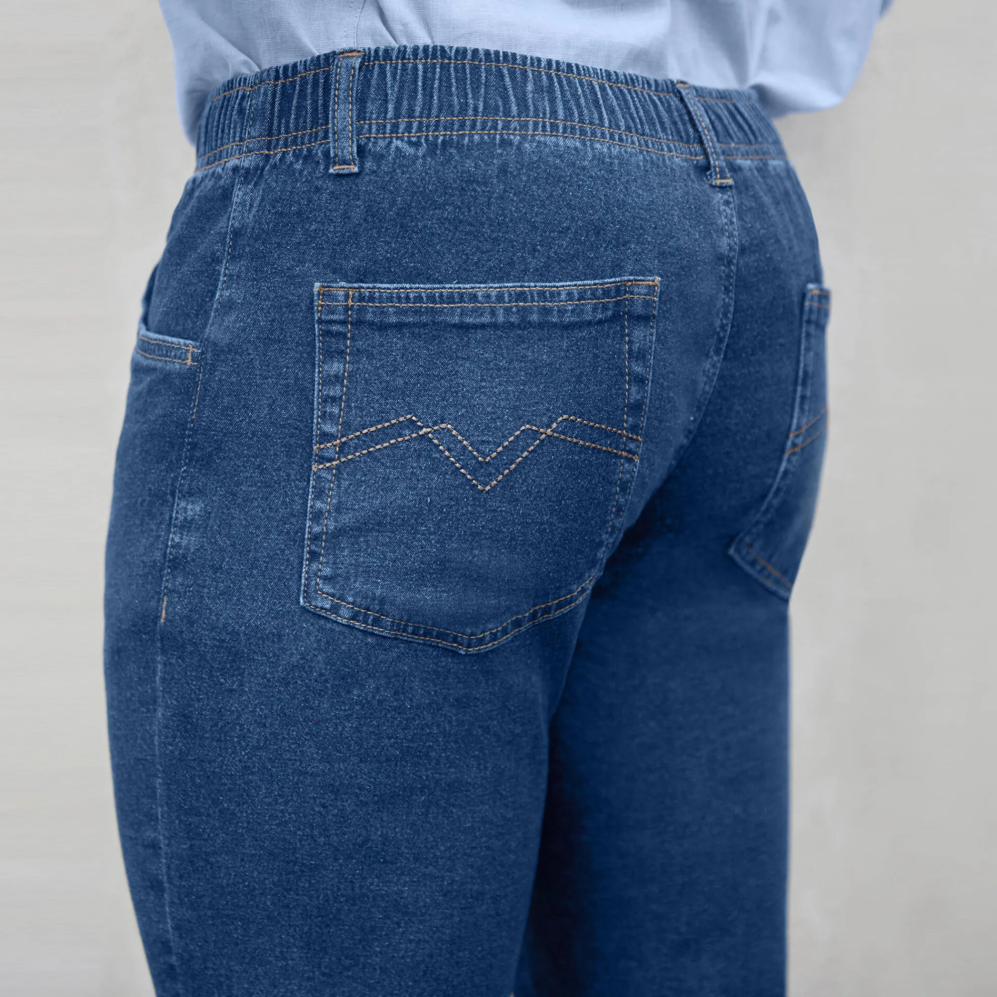 Jeans<Blancheporte Jeans met elastische taille - binnenpijpl. 82 cm stone