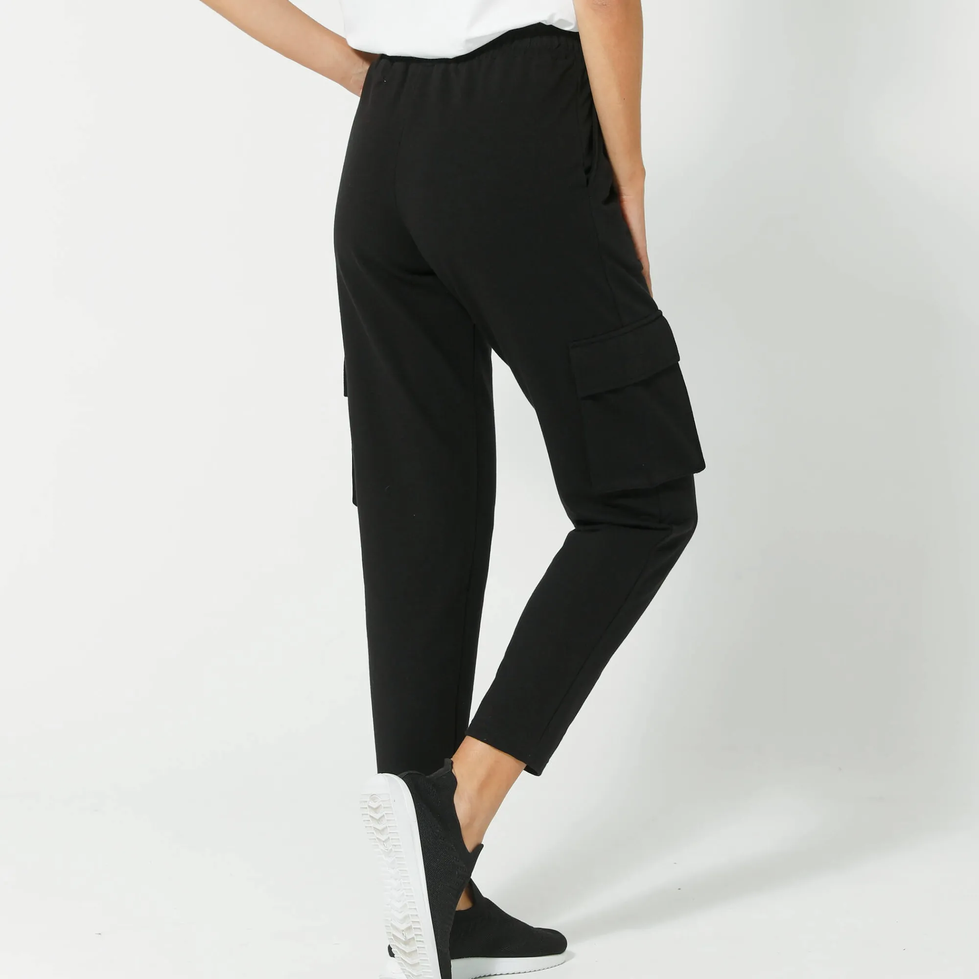 Broek<Blancheporte Joggingbroek in battlestijl zwart