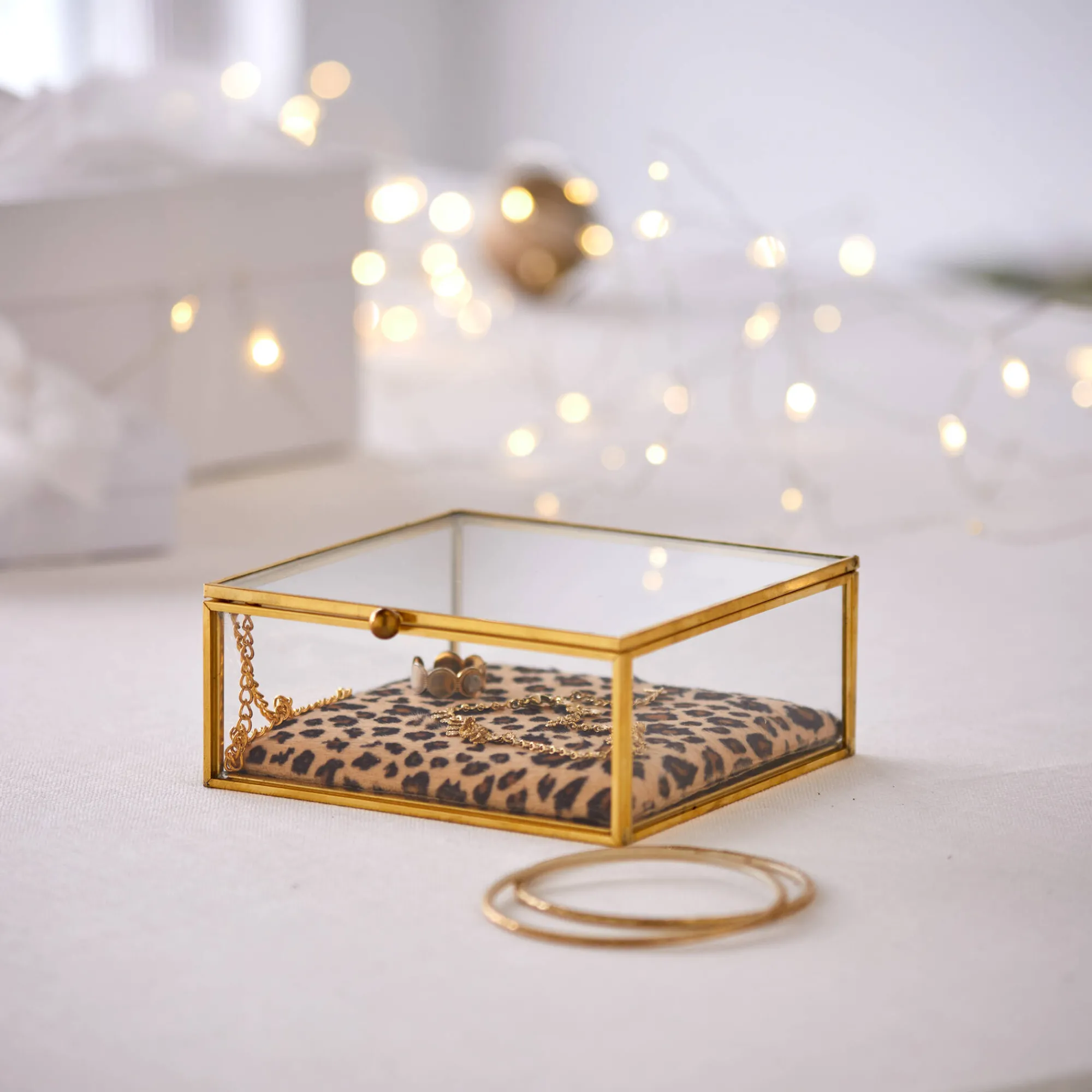 Feestdecoratie|Decoratieartikel<Blancheporte Juwelendoos in glas en metaal, kussentje met luipaardmotief goudkleurig