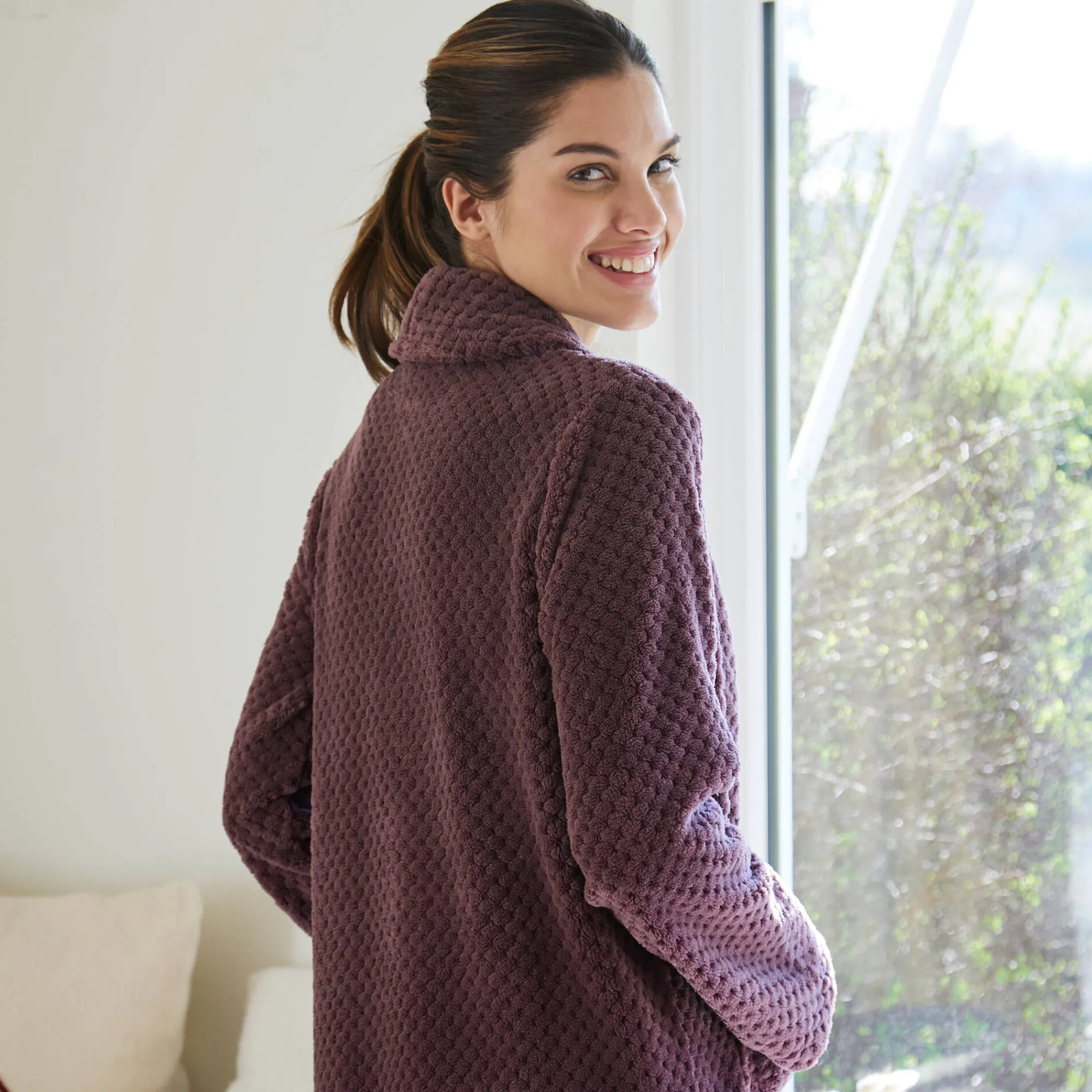 Peignoir En Kamerjas<Blancheporte Kamerjas in fleecetricot met sjaalkraag - 120 cm lang taupe