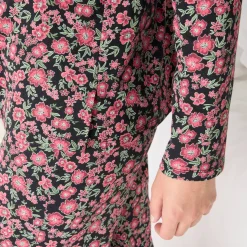 Pyjama<Blancheporte Katoenen pyjama met lange mouwen, bloemetjes en reverskraag zwart / bordeaux