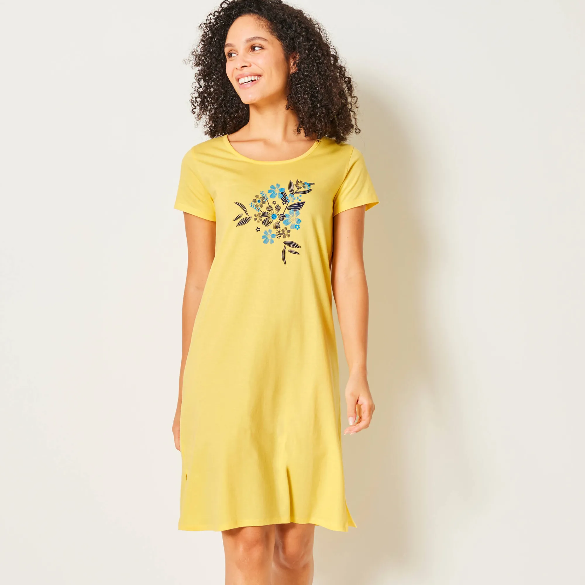Nachthemd<Blancheporte Kort nachthemd met bloemenprint geel