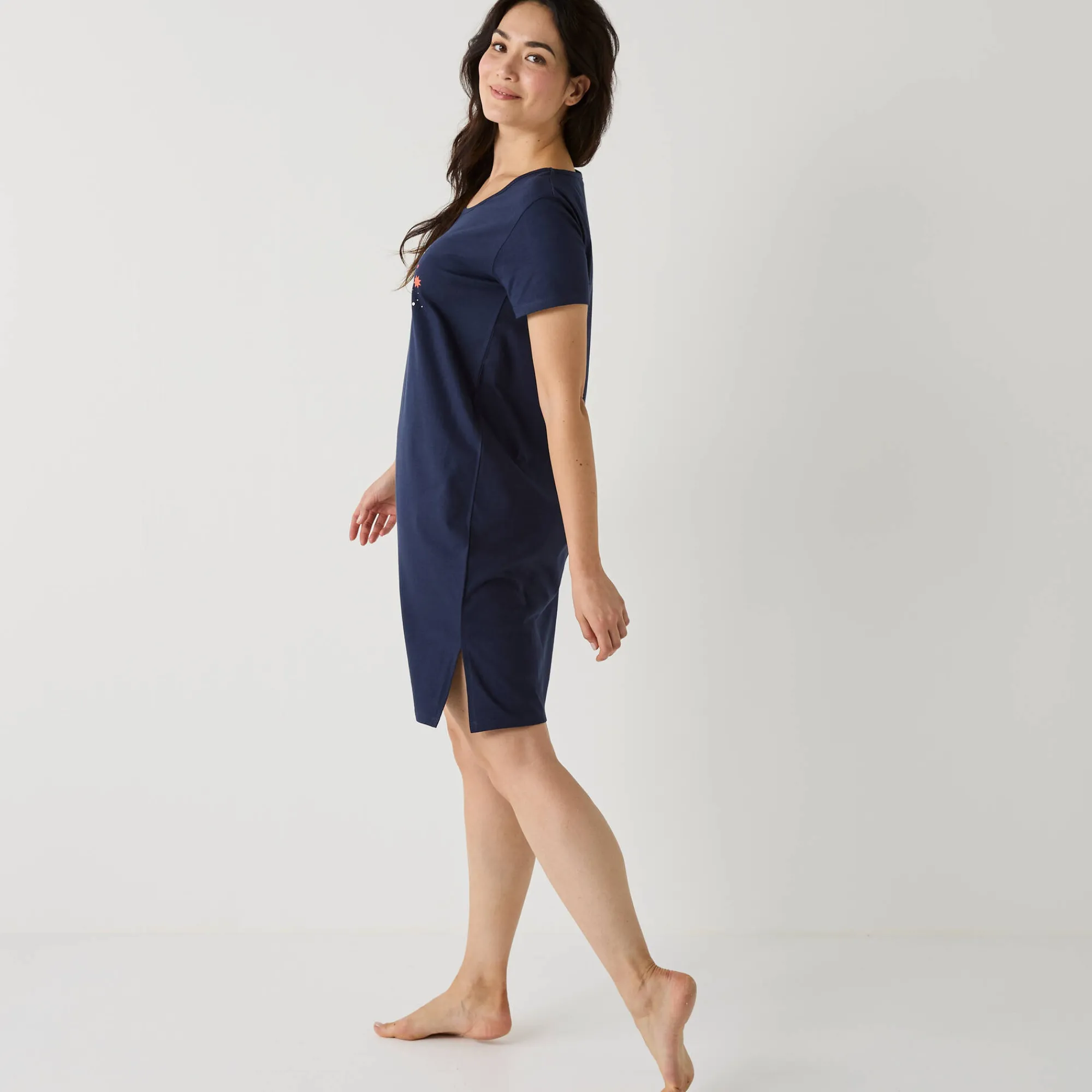 Nachthemd<Blancheporte Kort nachthemd met "galaxy" motief en korte mouwen marine